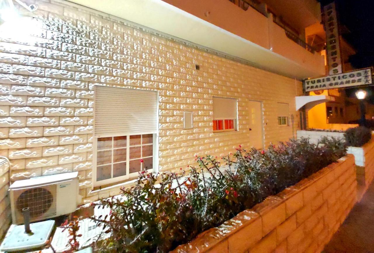 Apartamentos Turisticos Praia Grande フェラグド エクステリア 写真