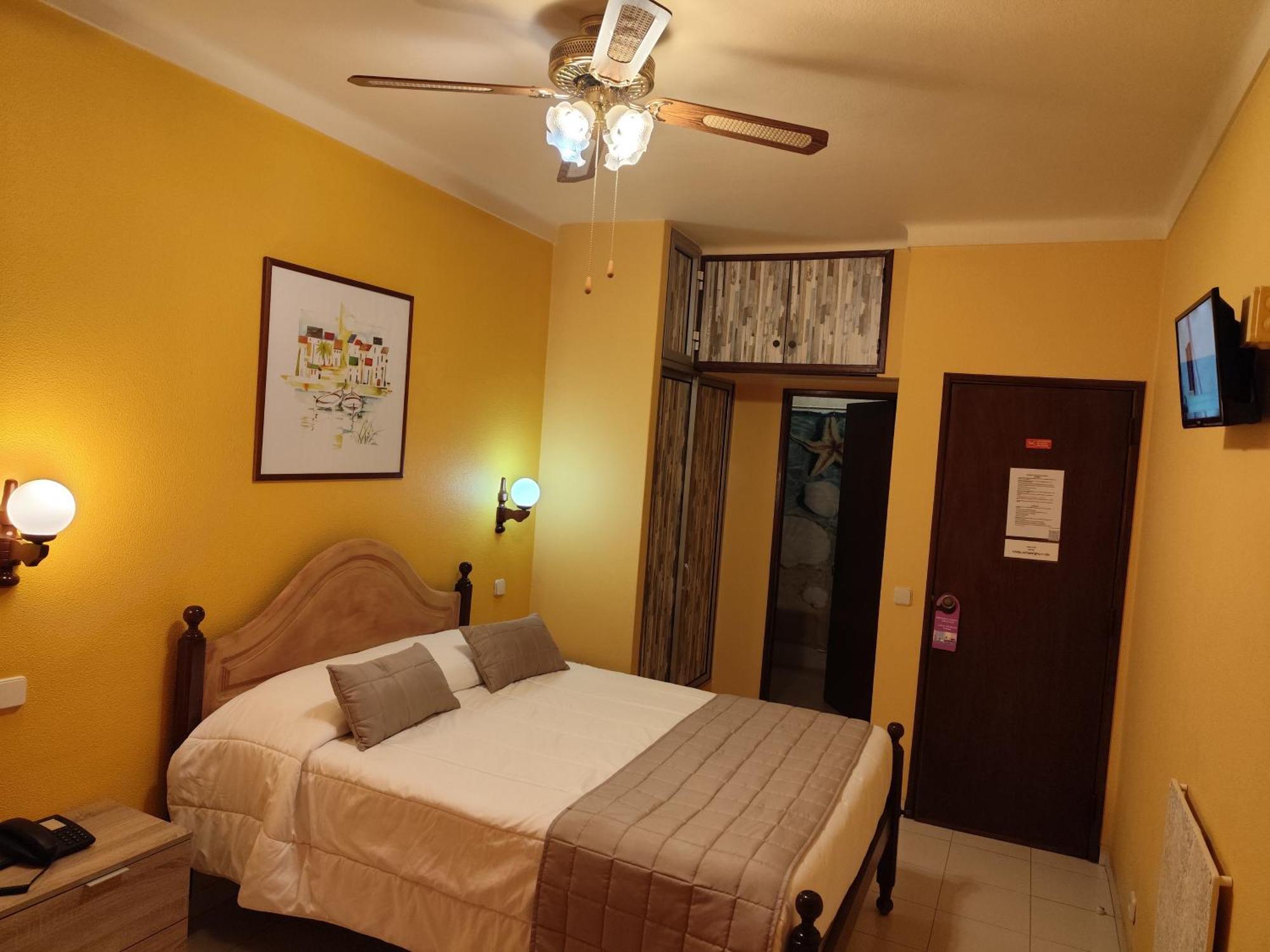 Apartamentos Turisticos Praia Grande フェラグド エクステリア 写真